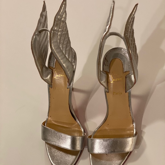 AuthCL Wings - Picture 2 of 6